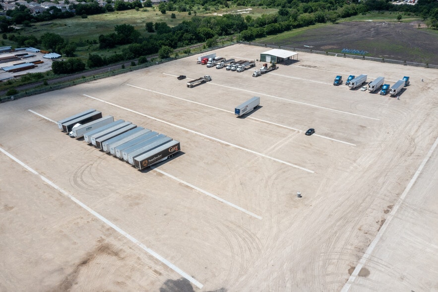 9598 Lynwood St, Fort Worth, TX for lease - Aerial - Image 3 of 5