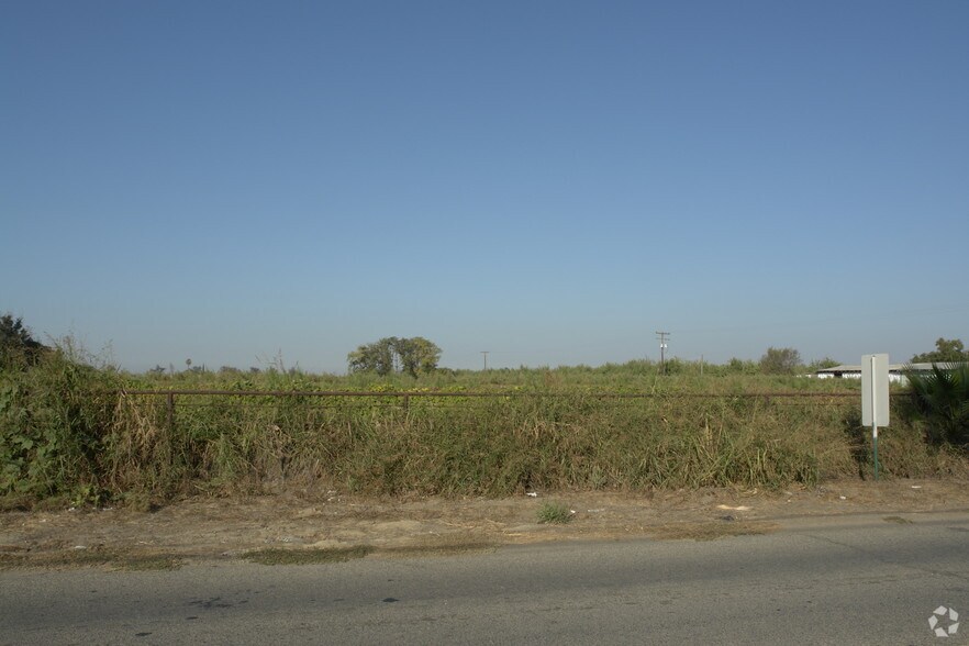 3451 S Cherry Ave, Fresno, CA for sale - Building Photo - Image 3 of 3