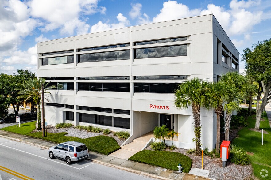 369 N New York Ave, Winter Park, FL à louer - Photo du bâtiment - Image 1 de 6
