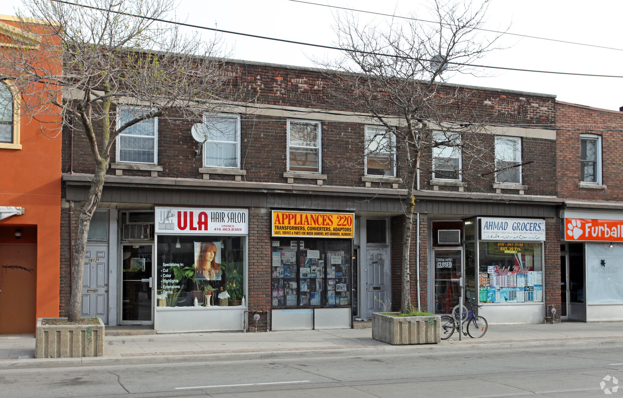 1612-1616 Gerrard St, Toronto, ON à vendre Photo principale- Image 1 de 3