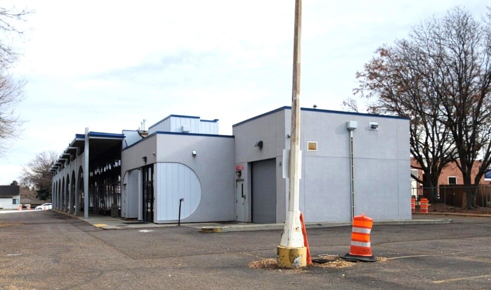 4643 Wadsworth Blvd, Wheat Ridge, CO à vendre - Photo du bâtiment - Image 3 de 14