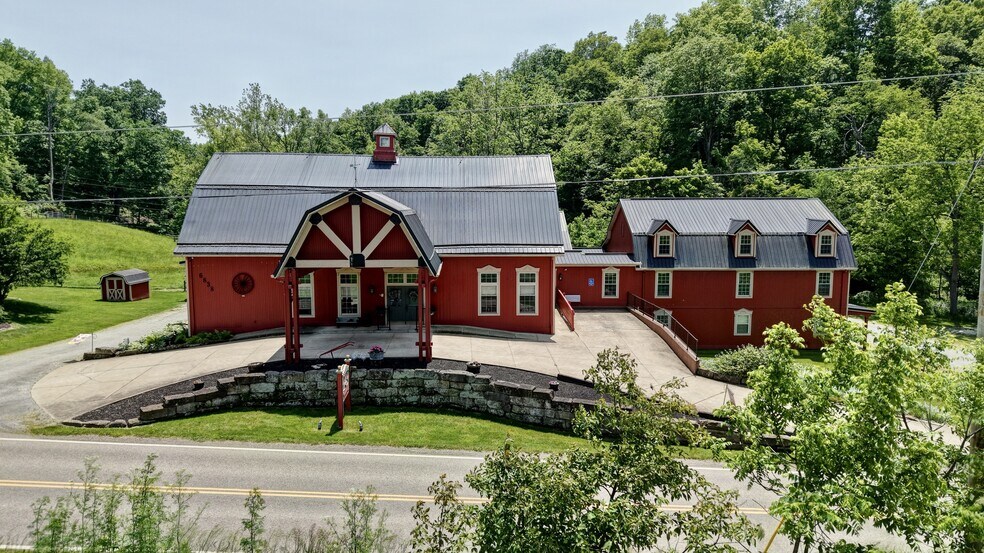 6838 County Road 203, Millersburg, OH à vendre - Photo du bâtiment - Image 2 de 59