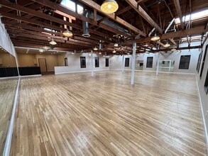940 W Chapman Ave, Orange, CA for lease Interior Photo- Image 1 of 22
