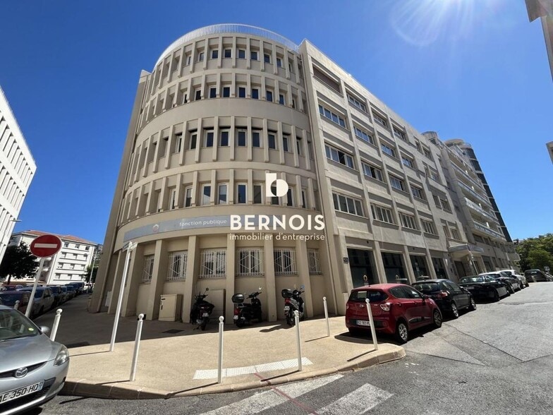 Office in Toulon for lease - Building Photo - Image 2 of 5
