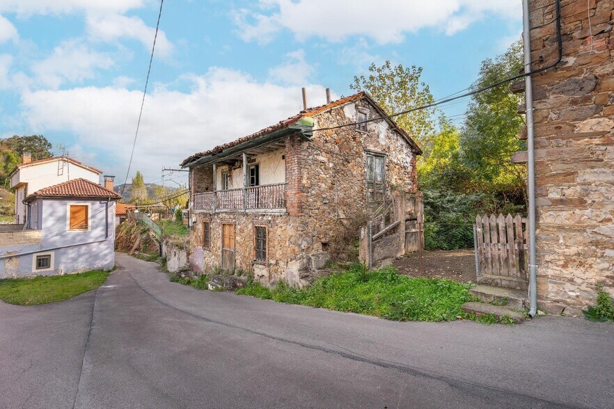 Caserío el Pedroso, 28, Mieres, Asturias à vendre - Photo du bâtiment - Image 3 de 33