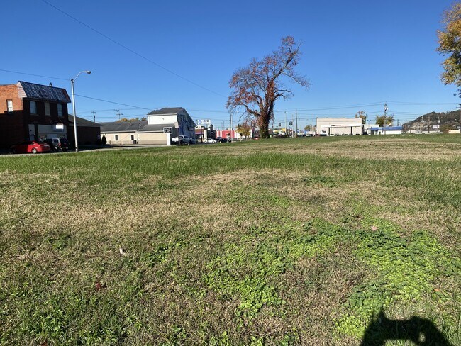 Plus de détails pour 2901 Winchester Ave, Ashland, KY - Terrain à vendre