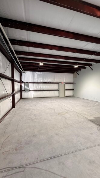 4557 Savannah Hwy, Ravenel, SC for lease - Building Photo - Image 2 of 37