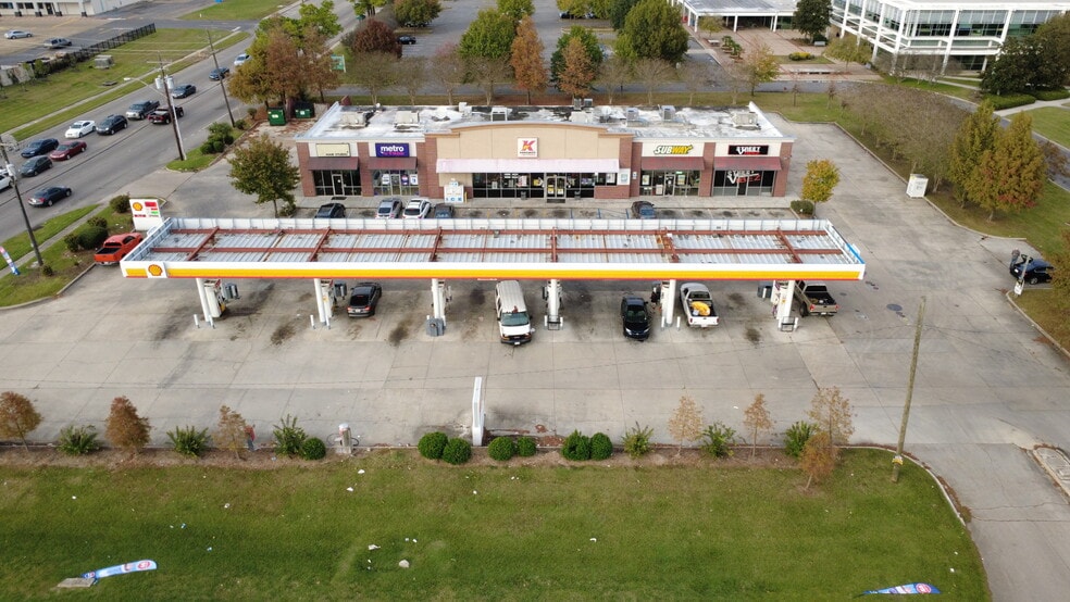 6103 Florida Blvd, Baton Rouge, LA à louer - Photo du bâtiment - Image 3 de 8
