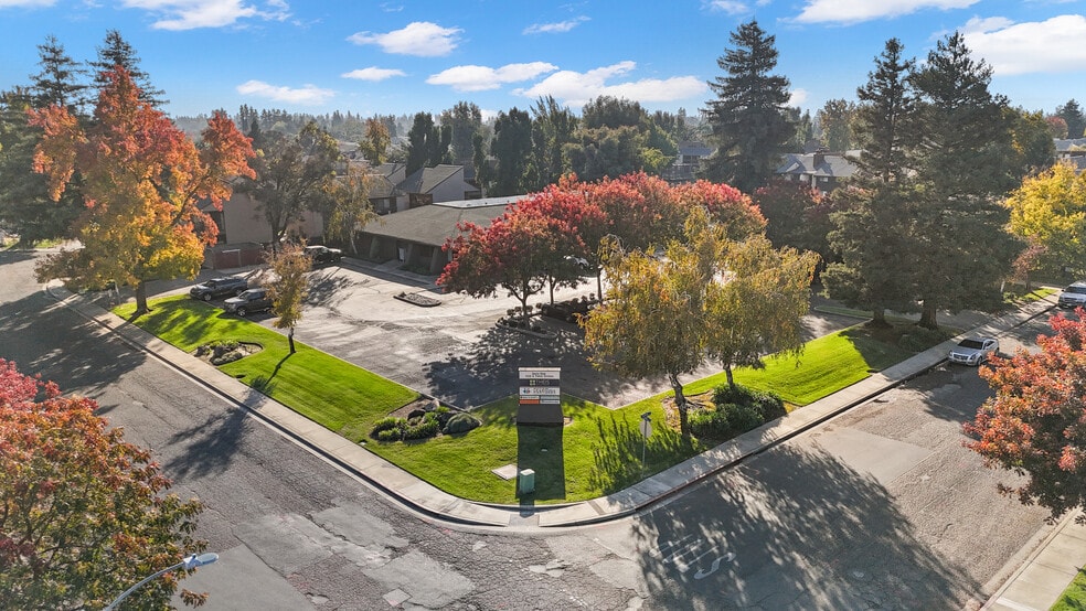 204 Tampa St, Turlock, CA for lease - Building Photo - Image 3 of 17