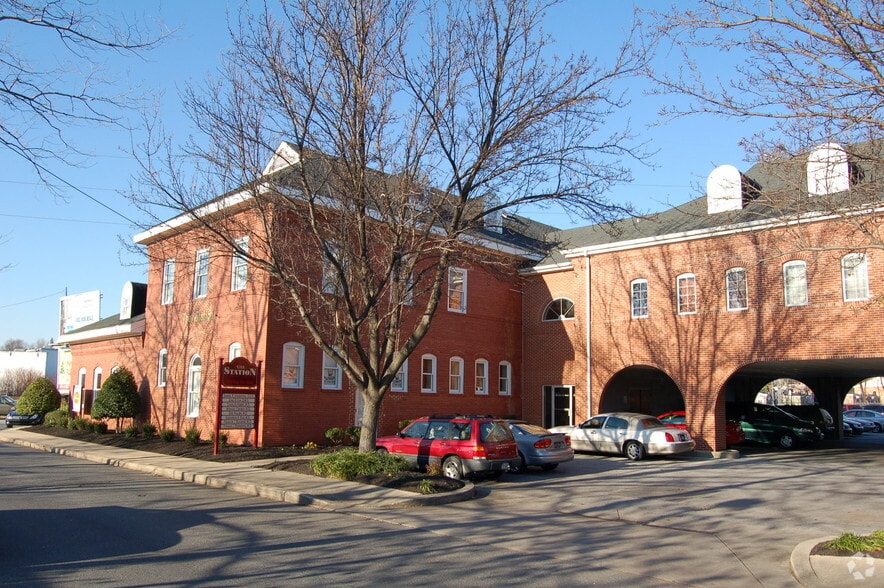 1815 W 13th St, Wilmington, DE for sale - Primary Photo - Image 1 of 7