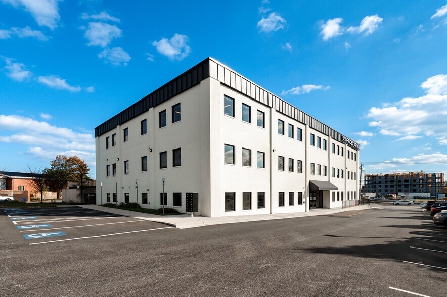 2568A Riva Rd, Annapolis, MD à louer - Photo du bâtiment - Image 3 de 15