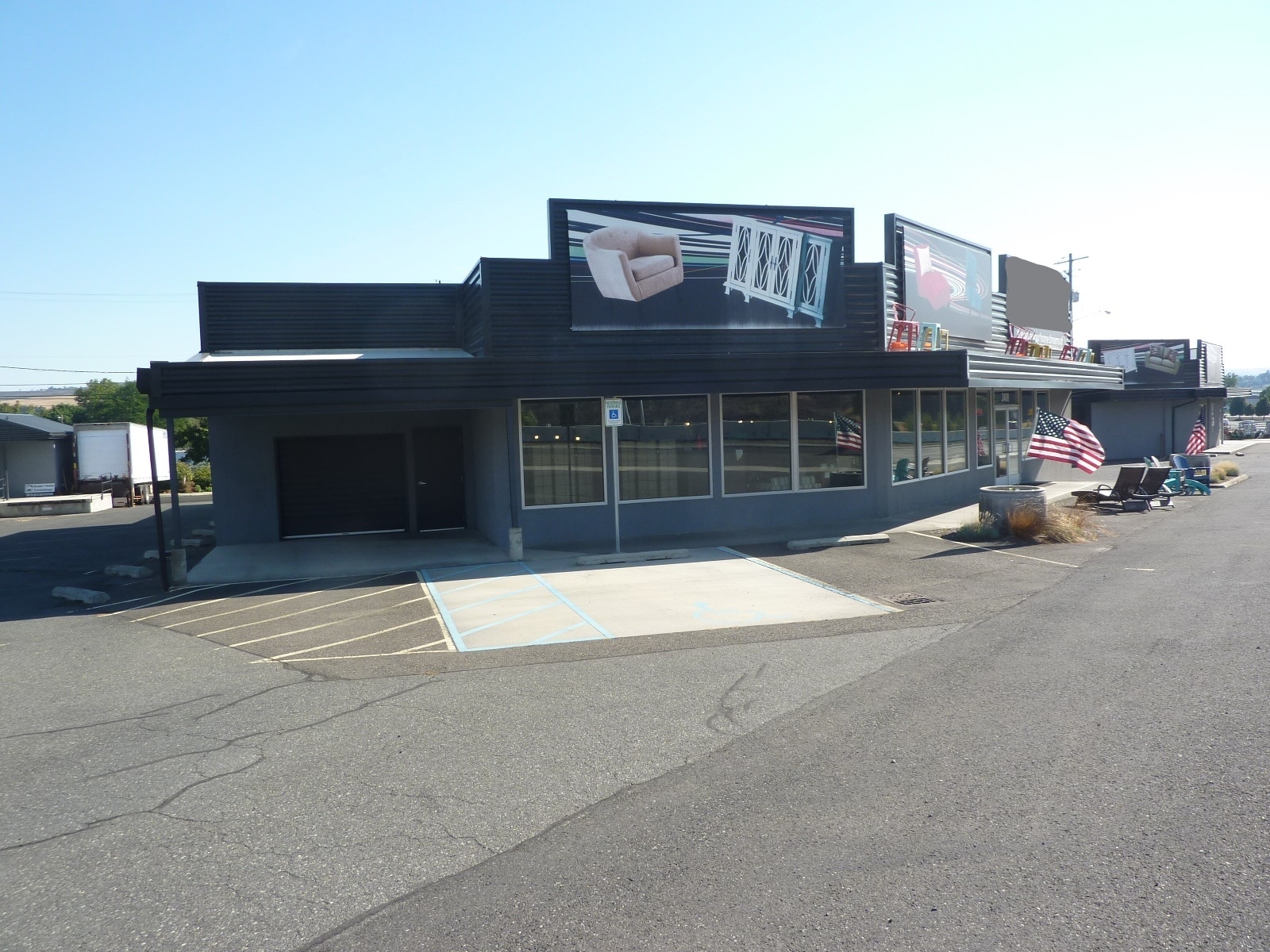 2408 North And South Hwy, Lewiston, ID for lease Building Photo- Image 1 of 2