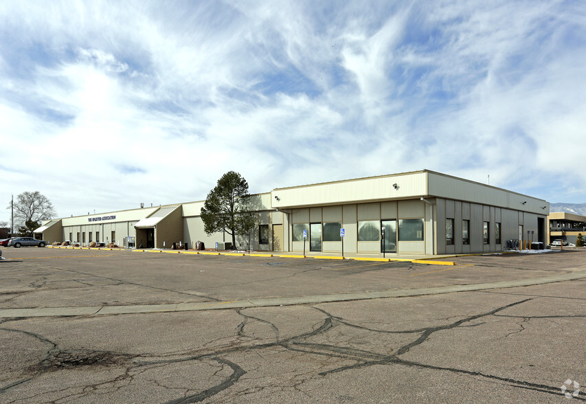 834 Emory Cir, Colorado Springs, CO for sale - Primary Photo - Image 1 of 1