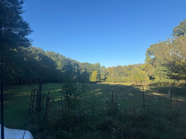 4800 Old Raleigh Millington rd, Memphis, TN for sale - Primary Photo - Image 1 of 15