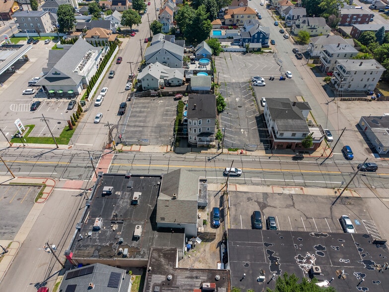 162 Vincent ave, North Providence, RI for sale - Building Photo - Image 3 of 12