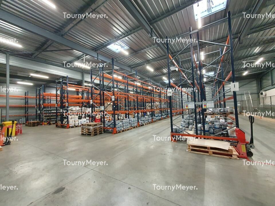 Industrial in Canéjan for lease Interior Photo- Image 1 of 8