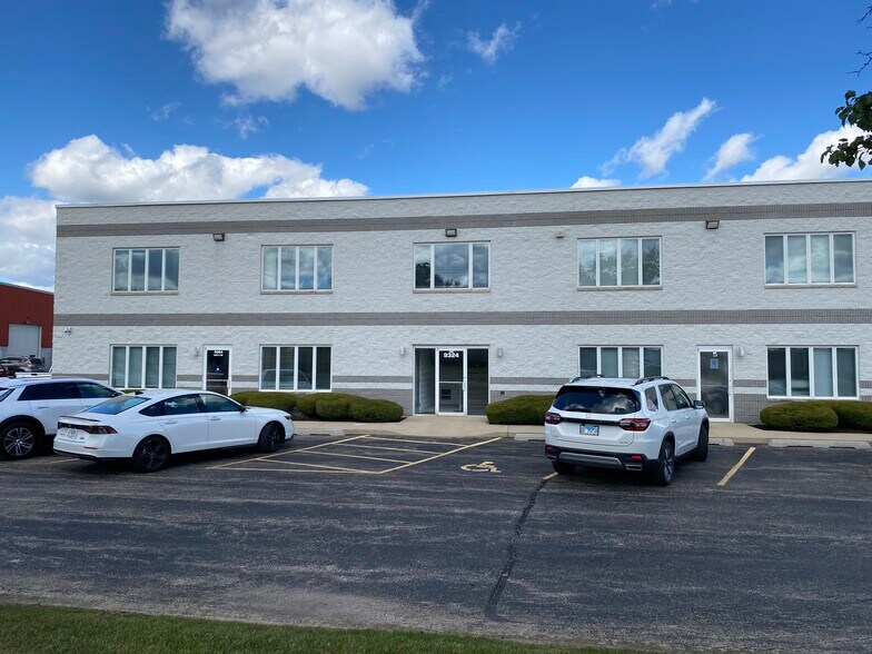 9324 Gulfstream Rd, Frankfort, IL à louer - Photo du bâtiment - Image 3 de 3