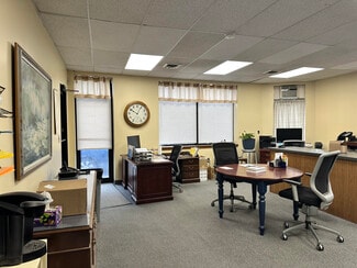 More details for 634 Willard St, Quincy, MA - Industrial for Sale