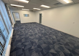 6625 Tomken Rd, Mississauga, ON for lease Interior Photo- Image 2 of 7