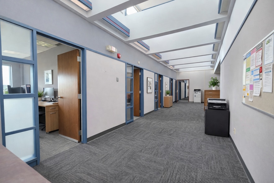 4512 46 St, Olds, AB à louer - Photo principale - Image 1 de 11