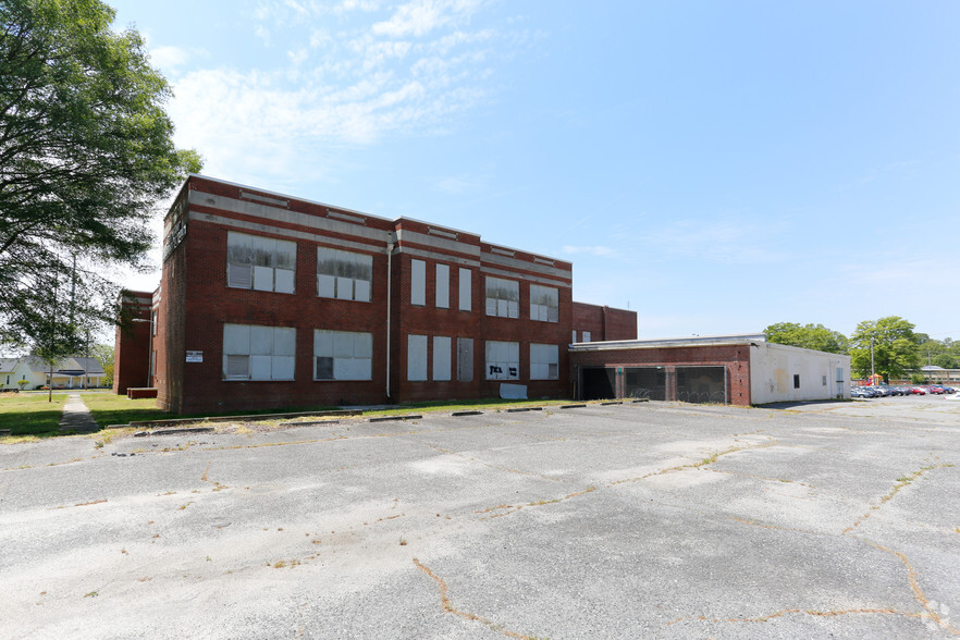 1519 N Webb St, Gastonia, NC for sale - Primary Photo - Image 1 of 1