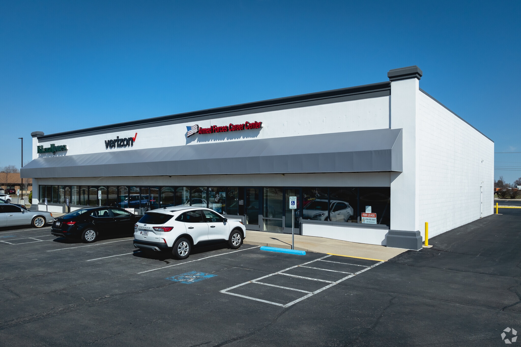 2140 Enterprise St, Fremont, OH for lease Building Photo- Image 1 of 11