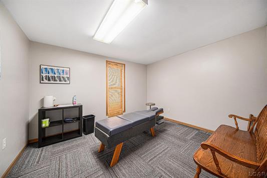 113 W Main St, Morenci, MI à vendre - Photo intérieure - Image 3 de 15