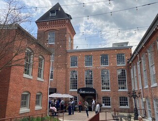 Plus de détails pour 8600 Foundry St, Savage, MD - Commerce de détail à louer