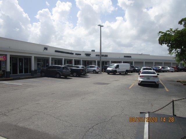 450 NE 125th St, Miami, FL à louer - Photo du bâtiment - Image 2 de 4