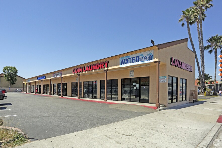 2528-2570 E Slauson Ave, Huntington Park, CA à louer - Photo du bâtiment - Image 3 de 32