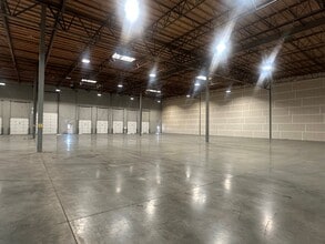 19475 SW 118th Ave, Tualatin, OR à louer Photo intérieure- Image 2 de 5