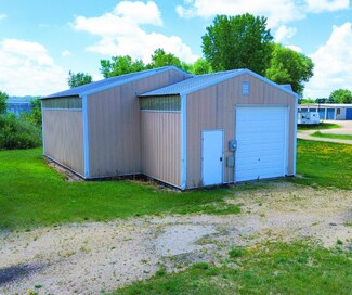 More details for 1628-1630 Maple St, Reedsburg, WI - Industrial for Lease
