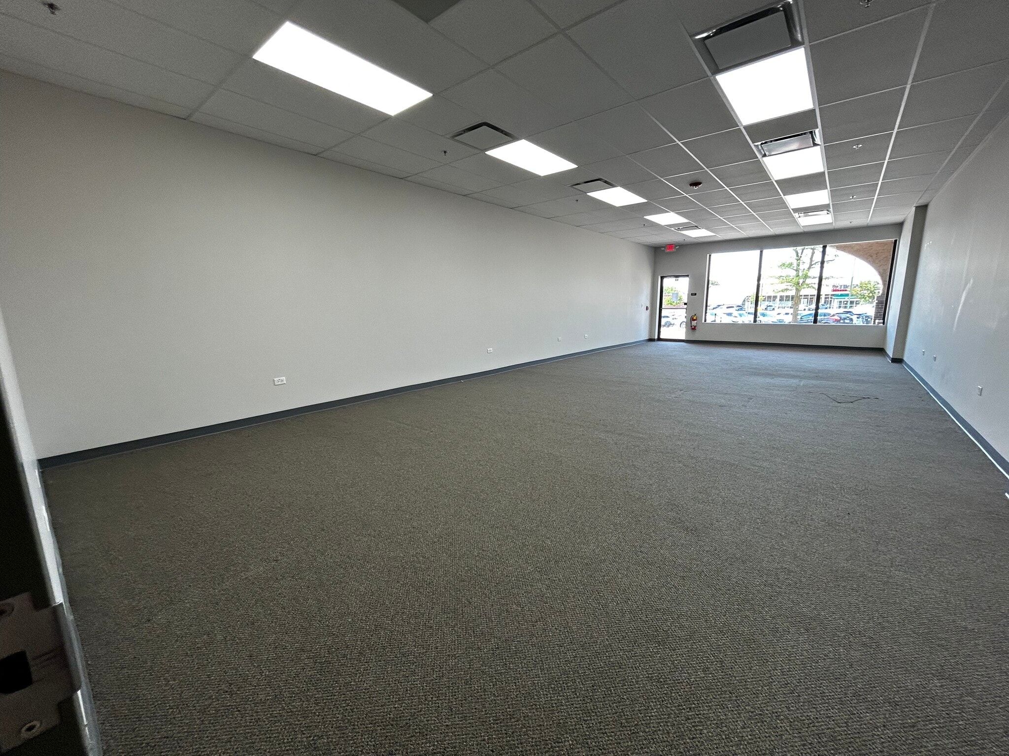 401-499 Lake Cook Rd, Deerfield, IL for lease Building Photo- Image 1 of 4