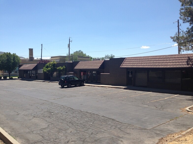 937-949 Pioneer, Draper, UT for lease - Building Photo - Image 2 of 16