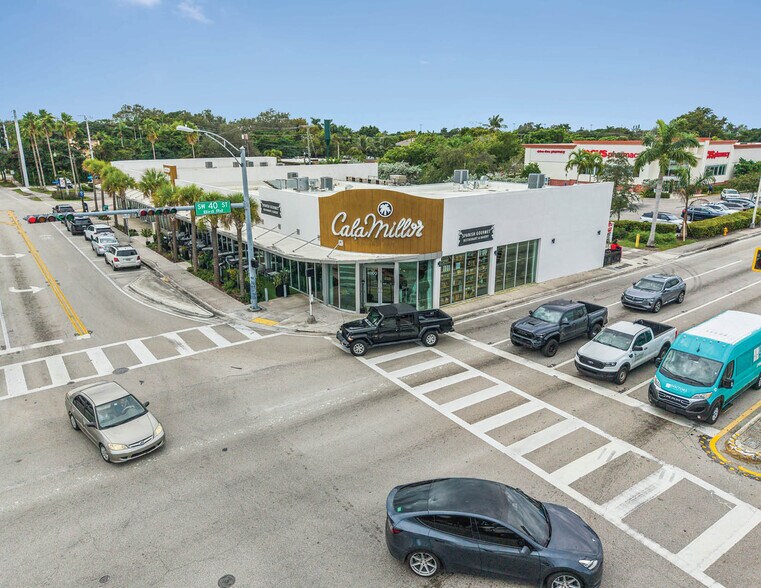 4000 SW 57th Ave, Miami, FL à vendre - Photo principale - Image 1 de 6
