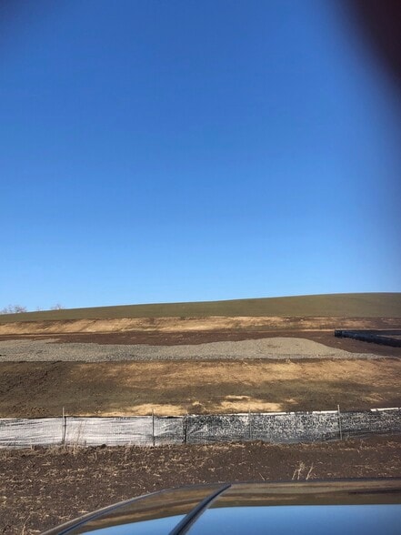 121 Sand Buckler Dr, Pullman, WA for sale - Building Photo - Image 2 of 7