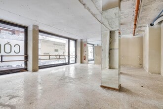 Bureau/Commerce de détail dans Barcelone, Barcelona à louer Photo intérieure- Image 1 de 26