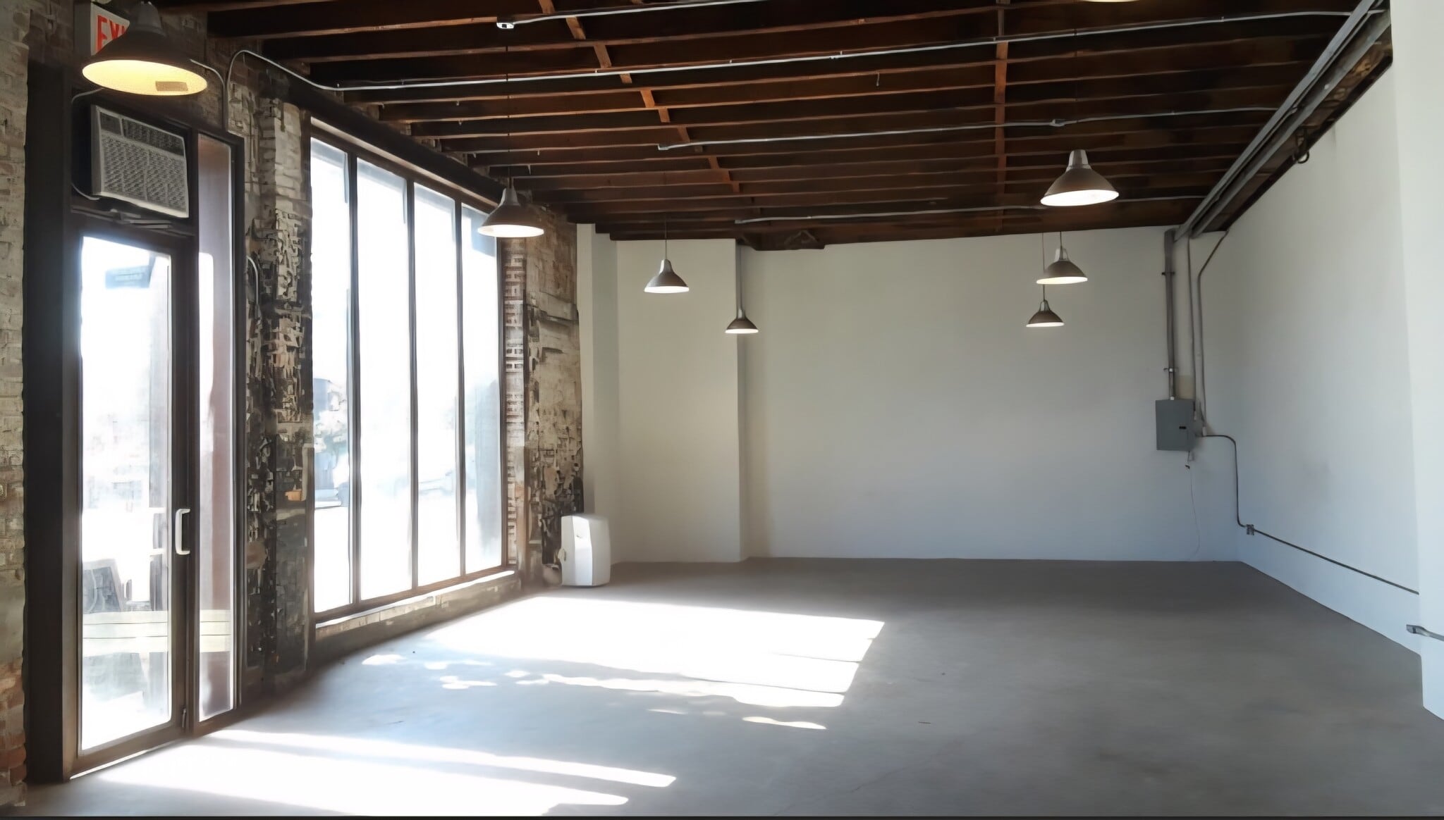 39 Norman Ave, Brooklyn, NY à louer Photo intérieure- Image 1 de 8