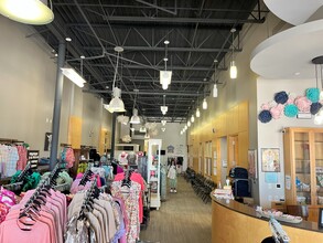 651 N Ih-35, New Braunfels, TX for lease Interior Photo- Image 2 of 6