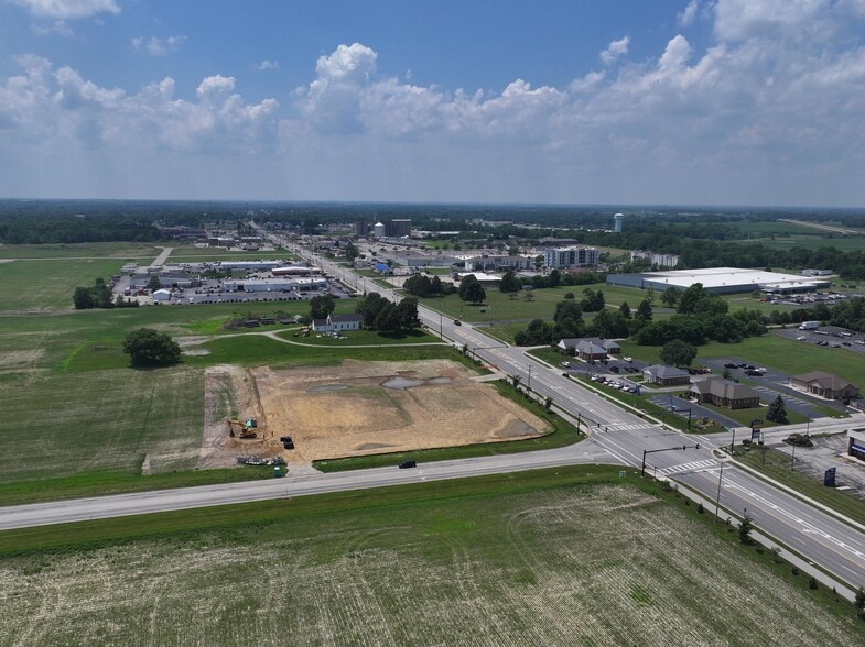 2028 Rombach Ave, Wilmington, OH for sale - Building Photo - Image 3 of 3