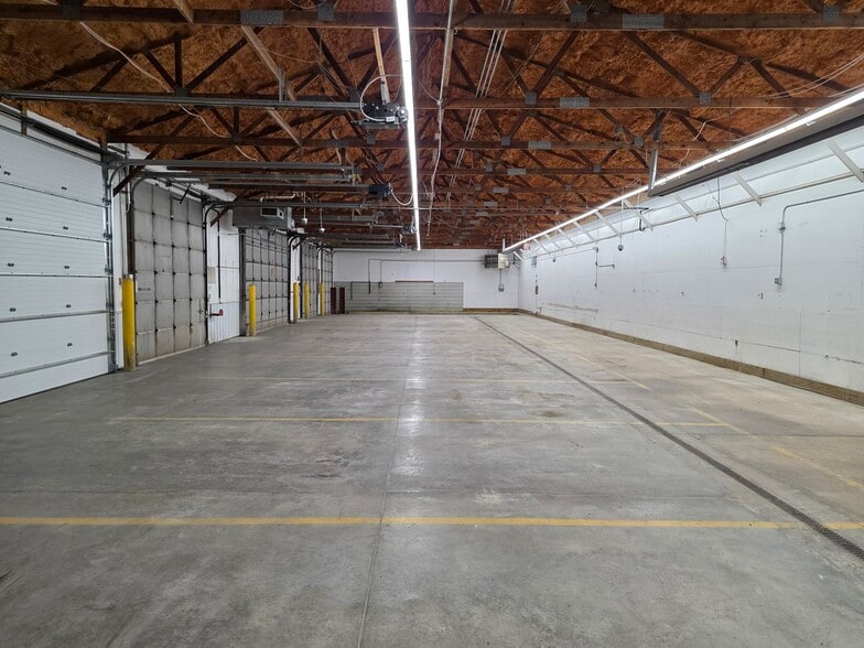 5205 Hwy 18, Clear Lake, IA for lease - Building Photo - Image 2 of 5