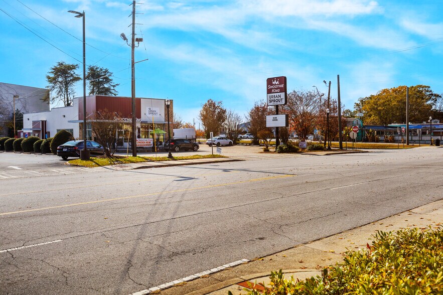 876 Virginia Ave, Hapeville, GA à vendre - Photo du bâtiment - Image 2 de 7