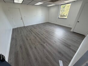 8333 W McNab Rd, Tamarac, FL for lease Interior Photo- Image 1 of 4