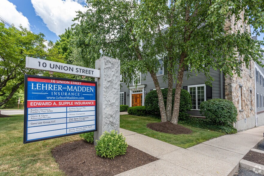 10 Union St, Natick, MA à vendre - Photo du bâtiment - Image 3 de 4