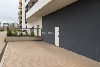 Commerce de détail dans Madrid, Madrid à louer Photo du bâtiment- Image 1 de 10