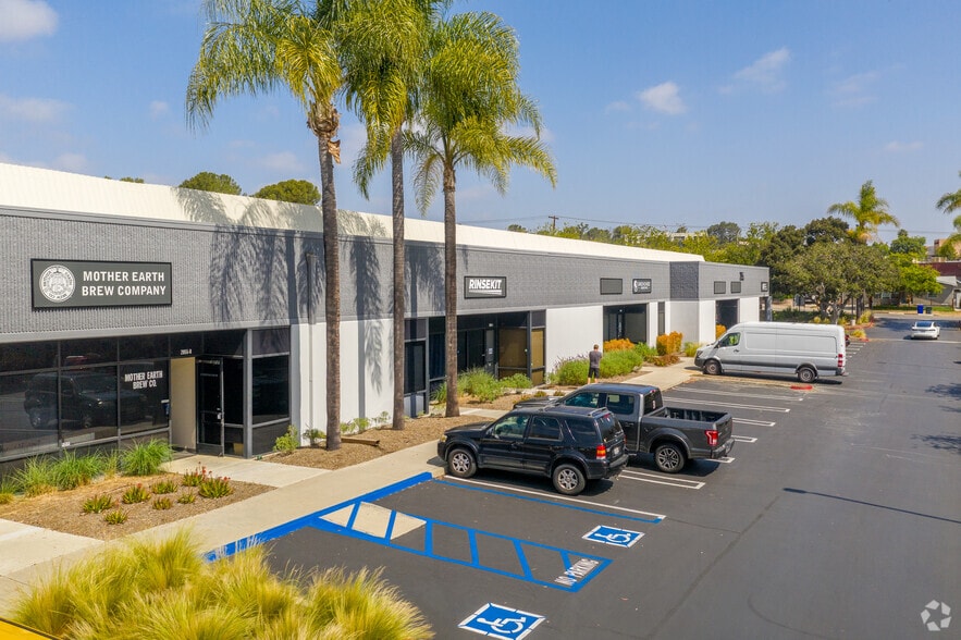1930 Watson Way, Vista, CA for lease - Building Photo - Image 1 of 20