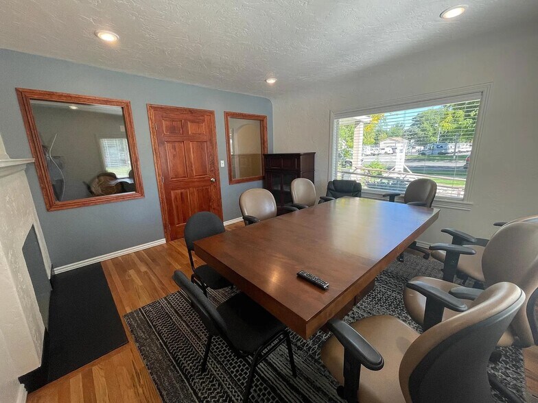 1225 N Main St, Meridian, ID à louer - Photo du bâtiment - Image 3 de 8