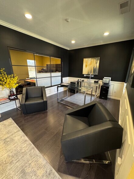 915 W Fisher St, Monticello, IN for lease - Interior Photo - Image 3 of 8