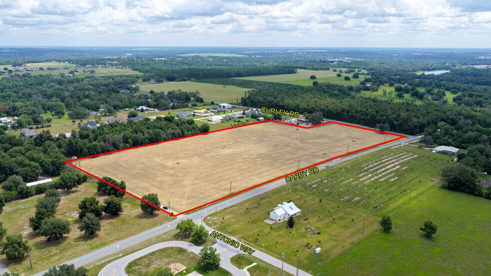 13603 Curley Rd, Dade City, FL à vendre - Photo principale - Image 1 de 4