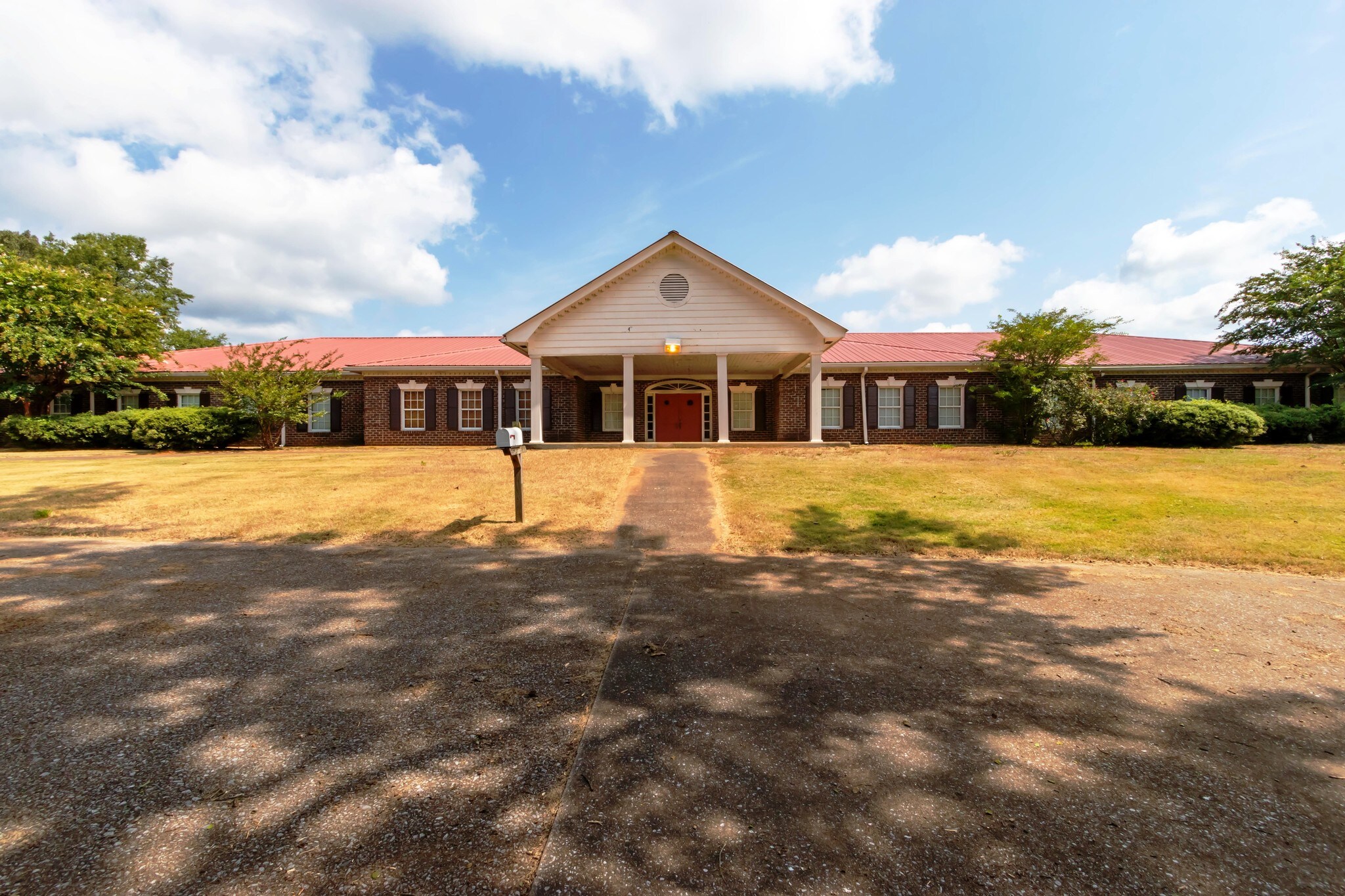 101 Ironaton Rd, Talladega, AL à vendre Photo principale- Image 1 de 15